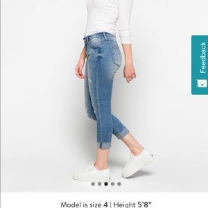 Brenda roll cuff capri jeans